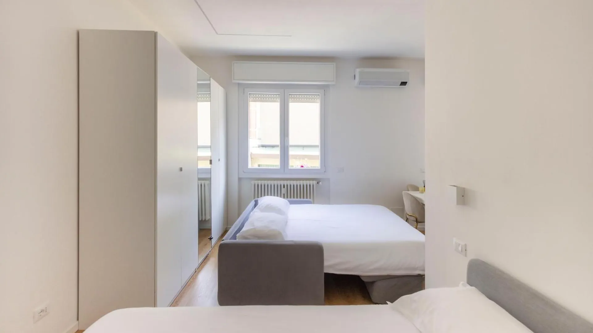 Boutique Apartment N9 Milan 0*,  Italy